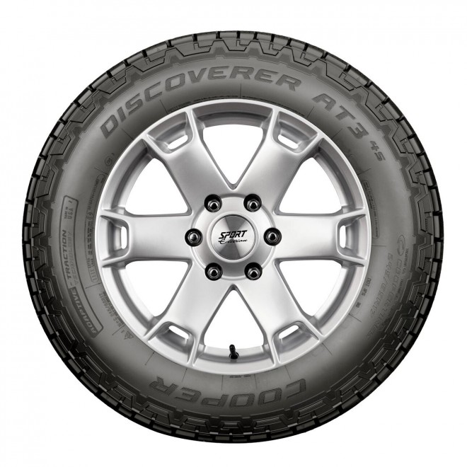Cooper Discoverer AT3 4S All-Season 235/70R16 106T Tire
